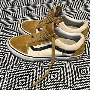Vans Men's Tan and Cream Sneakers